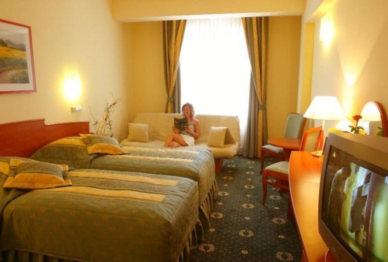 Hotel Abrava Drawsko Pomorskie Kültér fotó